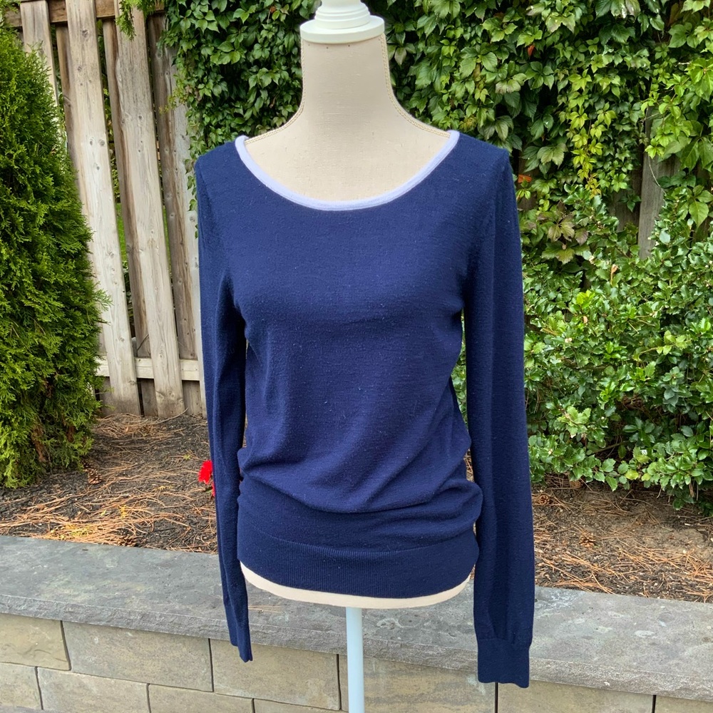 Navy blue Twik sweater with bow details